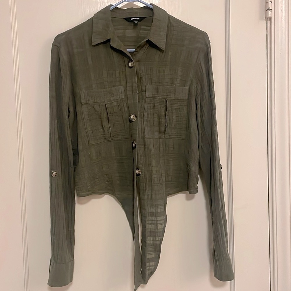 Tie front top